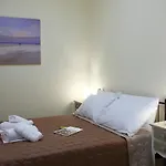 Ξενοδοχείο με διαμερίσματα Niriides 3*