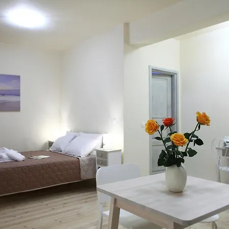 Lejlighedshotel Niriides 3*