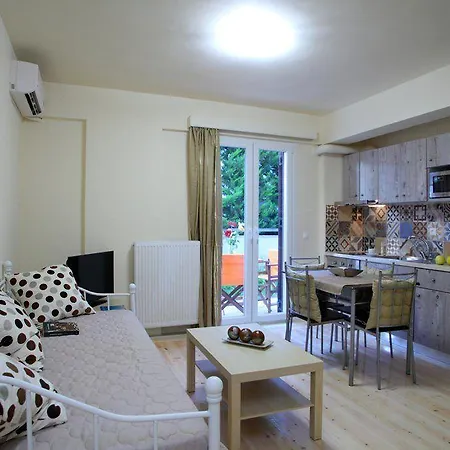 Niriides Apartmanhotel 3*