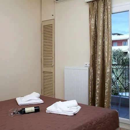 Niriides Apartmanhotel 3*