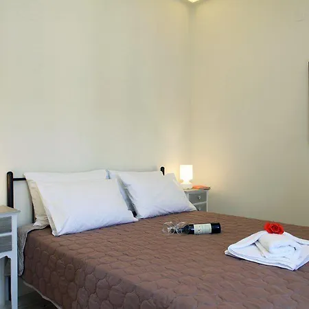 Niriides Apartmanhotel