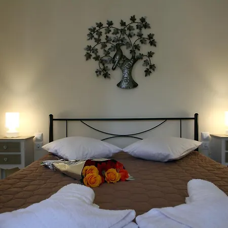 Niriides Apartmanhotel 3*