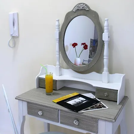 Niriides Apartmanhotel