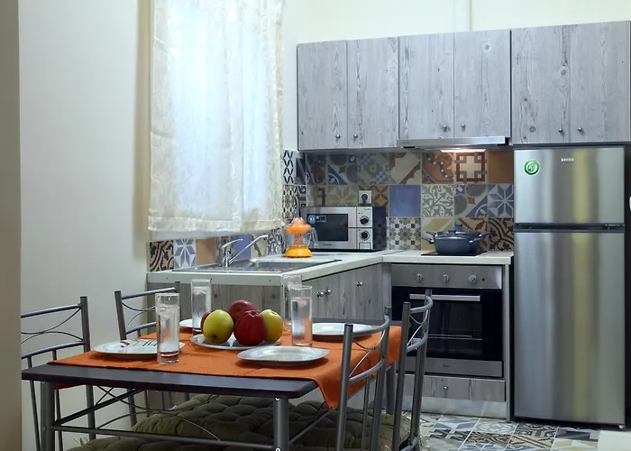 Niriides Apartahotel 3*