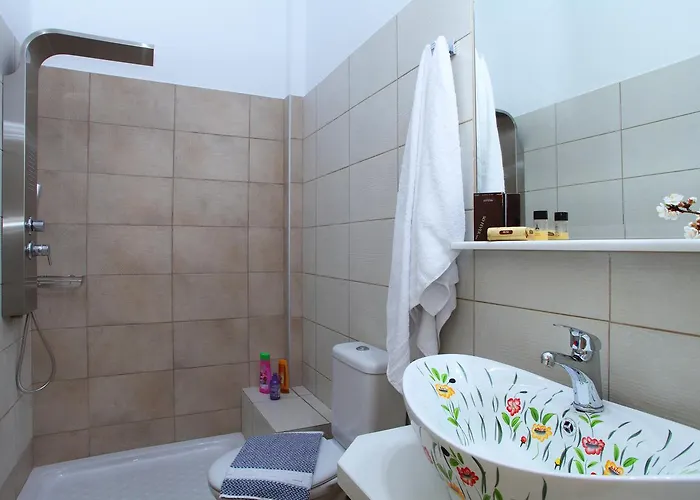 Apartahotel Niriides 3*